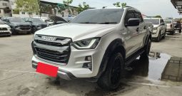 ISUZU 4WD 2022 3.0 AT DOUBLE CAB WHITE  4004