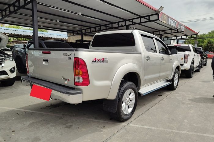 VIGO 4WD 2011 3.0G AT DOUBLE CAB SILVER  9456 full