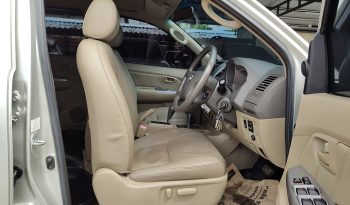 VIGO 4WD 2011 3.0G AT DOUBLE CAB SILVER  9456 full