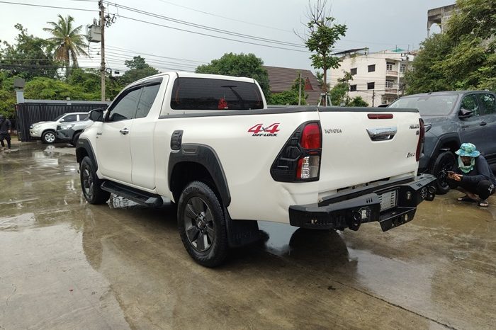 REVO 4WD 2020 2.8G MT SMART CAB WHITE  8008 full