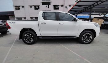 REVO PRE 2020 2.4 MID AT DOUBLE CAB WHITE  8013 full