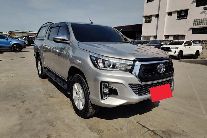 REVO PRE 2020 2.4E AT DOUBLE CAB SILVER 506 full