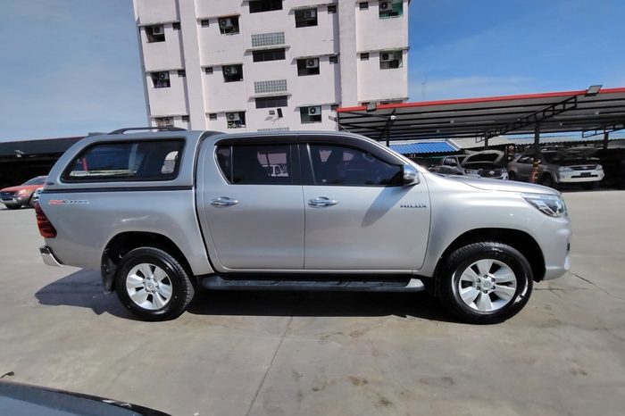 REVO PRE 2020 2.4E AT DOUBLE CAB SILVER 506 full