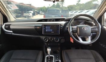 REVO PRE 2020 2.4E AT DOUBLE CAB SILVER 506 full