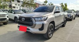 REVO PRE 2021 2.4 ENTRY AT DOUBLE CAB SILVER 3840