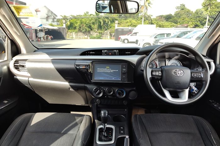 REVO PRE 2021 2.4 ENTRY AT DOUBLE CAB SILVER 3840 full
