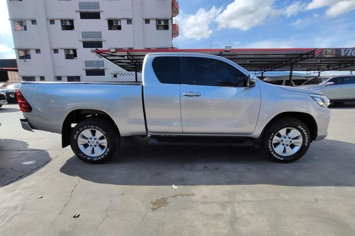 REVO PRE 2018 2.4E AT SMART CAB SILVER  7730 full