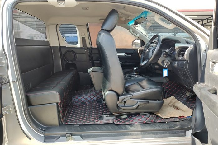 REVO PRE 2018 2.4E AT SMART CAB SILVER  7730 full