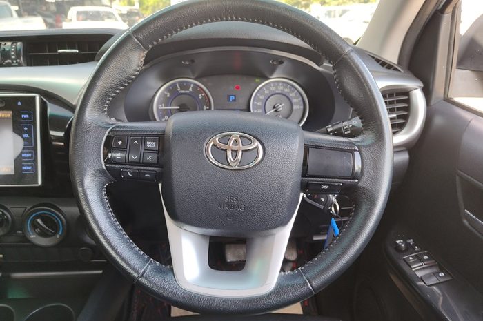 REVO PRE 2018 2.4E AT SMART CAB SILVER  7730 full