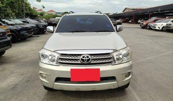 TOYOTA 2WD 2010 2.7V AT FORTUNER SILVER  1303 full