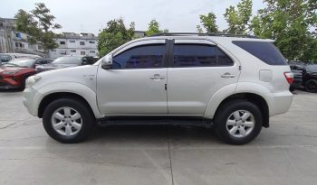 TOYOTA 2WD 2010 2.7V AT FORTUNER SILVER  1303 full