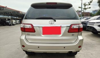 TOYOTA 2WD 2010 2.7V AT FORTUNER SILVER  1303 full