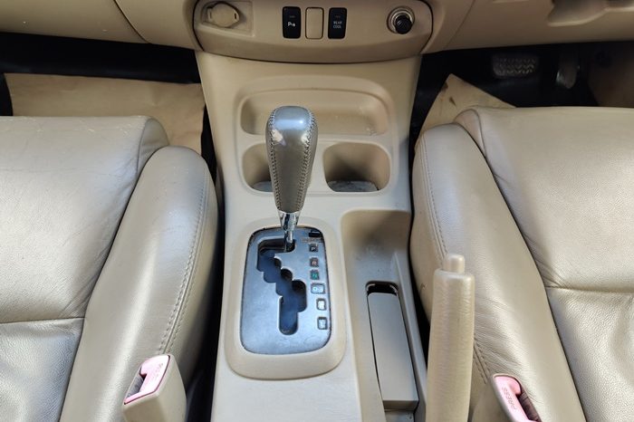 TOYOTA 2WD 2010 2.7V AT FORTUNER SILVER  1303 full