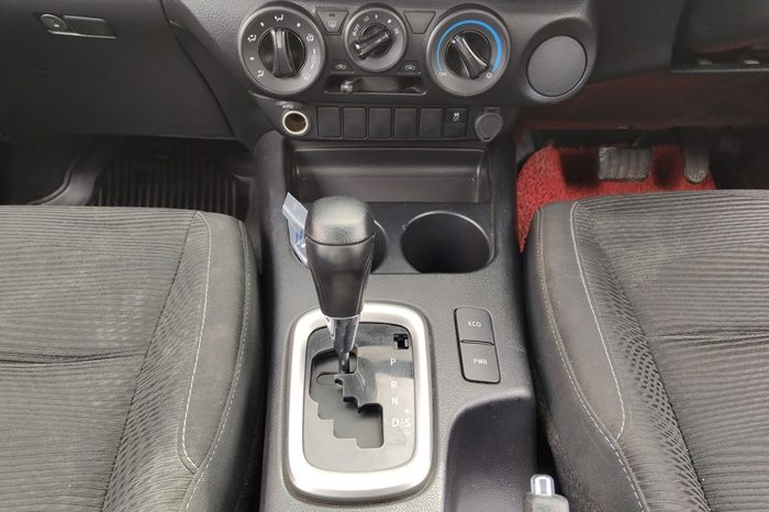 REVO PRE 2024 2.4 ENTRY AT SMART CAB DARK GREY  14 full