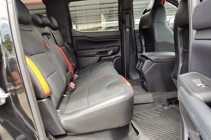 FORD RAPTOR 4WD 2022 3.0 AT DOUBLE CAB BLACK 9895 full