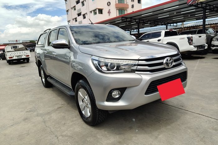 REVO PRE 2017 2.4G AT DOUBLE CAB SILVER  7184 full