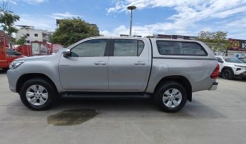 REVO PRE 2017 2.4G AT DOUBLE CAB SILVER  7184 full