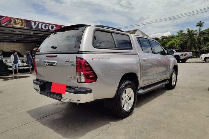 REVO PRE 2017 2.4G AT DOUBLE CAB SILVER  7184 full