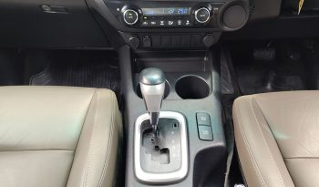 REVO PRE 2017 2.4G AT DOUBLE CAB SILVER  7184 full