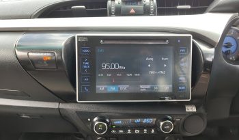 REVO PRE 2017 2.4G AT DOUBLE CAB SILVER  7184 full