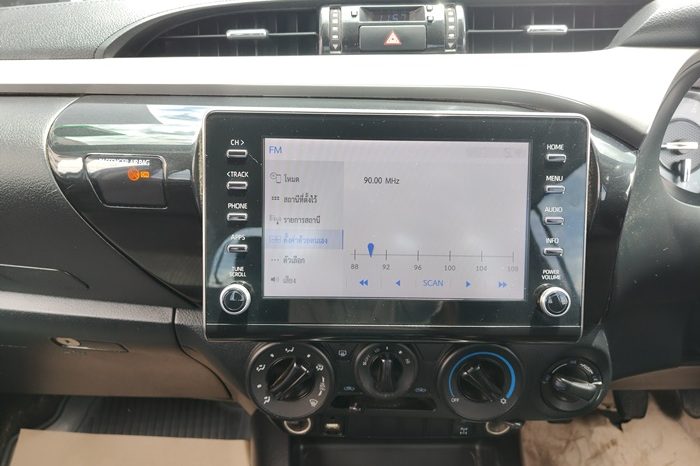 REVO 4WD 2021 2.4 MID MT DOUBLE CAB SILVER 1830 full