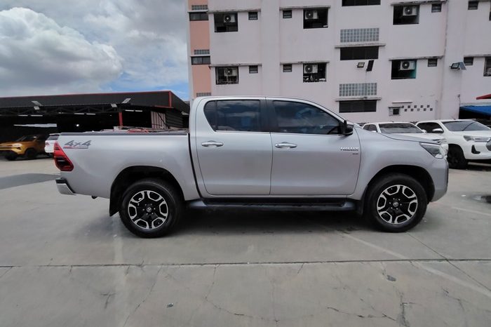 REVO 4WD 2021 2.8 HIGHT AT DOUBLE CAB SILVER  3115 full