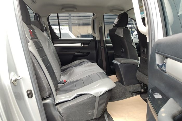 REVO 4WD 2020 2.4E MT DOUBLE CAB SILVER  3956 full
