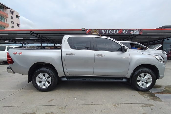 REVO 4WD 2020 2.4E MT DOUBLE CAB SILVER  3956 full