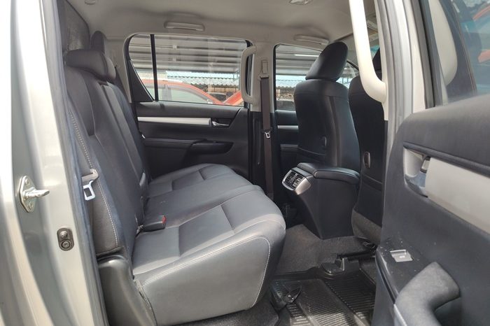 REVO 4WD 2022 2.8 HIGHT AT DOUBLE CAB SILVER  3972 full