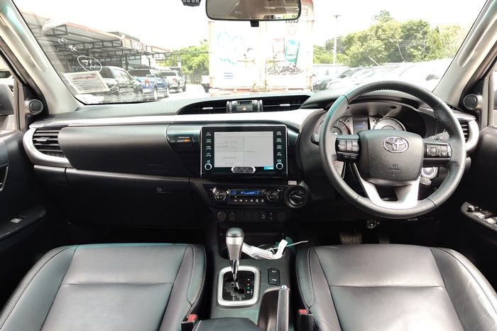 REVO 4WD 2022 2.8 HIGHT AT DOUBLE CAB SILVER  3972 full