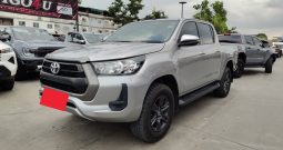 REVO PRE 2021 2.4 ENTRY AT SMART CAB SILVER  8030