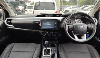 REVO PRE 2021 2.4 ENTRY AT SMART CAB SILVER  8030 full