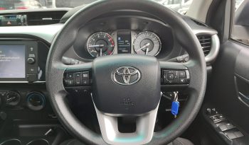 REVO PRE 2021 2.4 ENTRY AT SMART CAB SILVER  8030 full