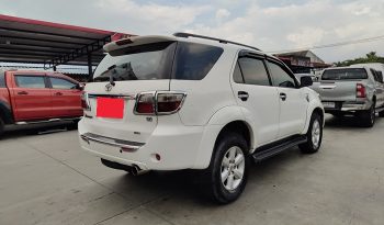 TOYOTA 4WD 2011 3.0V AT FORTUNER WHITE  712 full