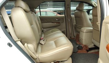 TOYOTA 4WD 2011 3.0V AT FORTUNER WHITE  712 full
