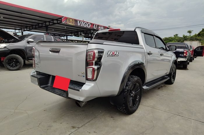 ISUZU 4WD 2020 3.0 AT DOUBLE CAB SILVER  6674 full