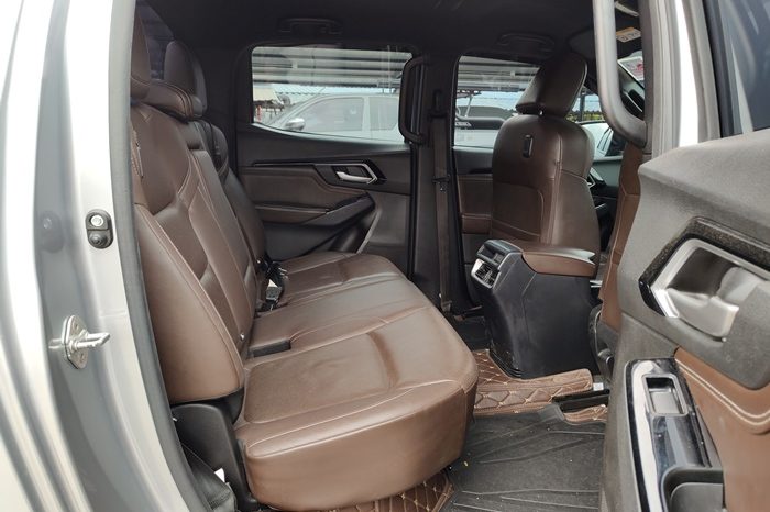 ISUZU 4WD 2020 3.0 AT DOUBLE CAB SILVER  6674 full
