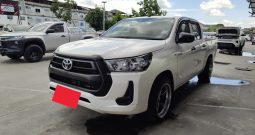 REVO 2WD 2020 2.4 MID AT DOUBLE CAB WHITE  9123