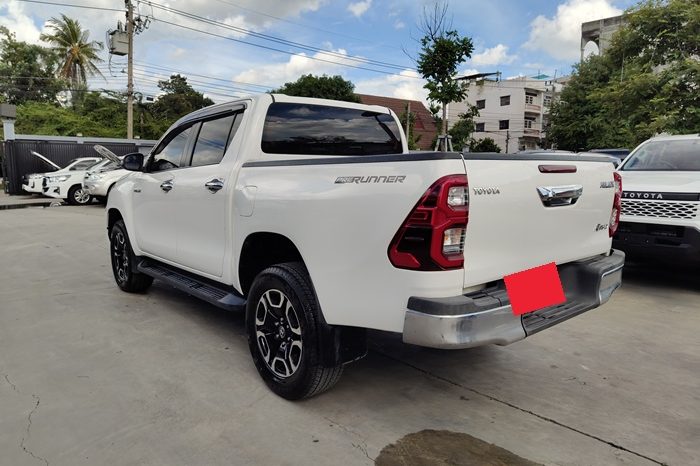 REVO PRE 2021 2.4 MID AT DOUBLE CAB WHITE 5296 full