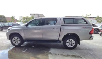 REVO PRE 2018 2.4G MT DOUBLE CAB SILVER  8684 full