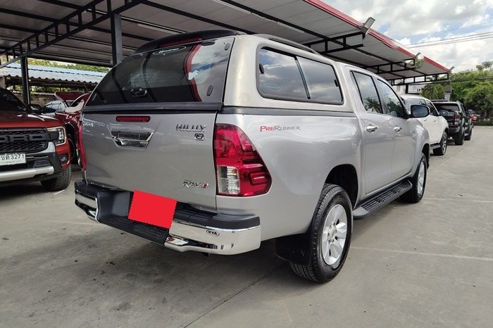 REVO PRE 2018 2.4G MT DOUBLE CAB SILVER  8684 full