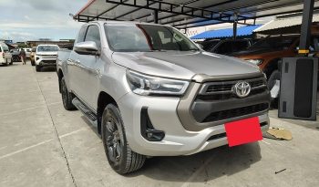 REVO 4WD 2021 2.4 MID MT SMART CAB SILVER  461 full