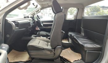 REVO 4WD 2021 2.4 MID MT SMART CAB SILVER  461 full
