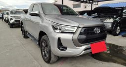 REVO 4WD 2021 2.4 MID MT SMART CAB SILVER  461