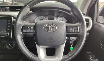 REVO 4WD 2021 2.4 MID MT SMART CAB SILVER  461 full
