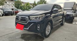 REVO PRE 2019 2.4E AT DOUBLE CAB BLACK  2401