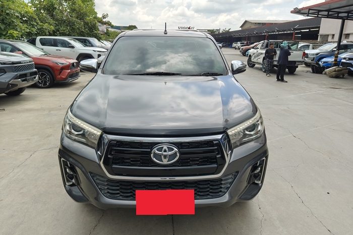 REVO PRE 2018 2.4 ENTRY AT SMART CAB DARK GREY  554 full