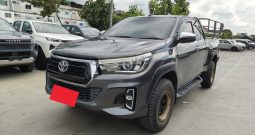 REVO PRE 2018 2.4 ENTRY AT SMART CAB DARK GREY  554