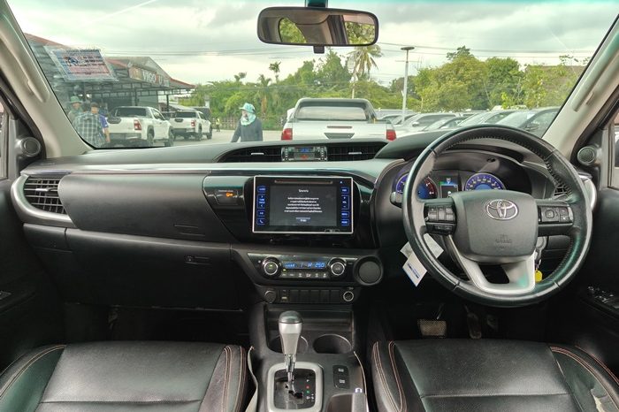 REVO PRE 2018 2.4 ENTRY AT SMART CAB DARK GREY  554 full