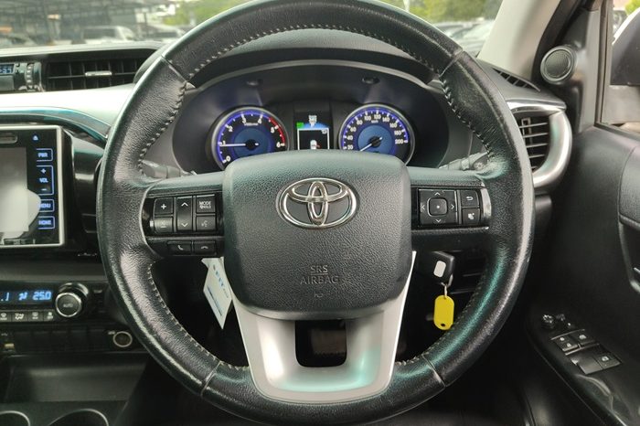 REVO PRE 2018 2.4 ENTRY AT SMART CAB DARK GREY  554 full